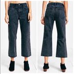 BDG  mid rise relaxed crop jeans Photo 1