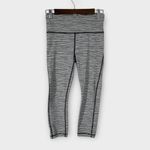 Athleta Ultimate Linear Lines Capri Leggings Women's XS Black White Pockets Photo 2