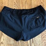 Oiselle Roga Shorts Black Reflective Photo 1