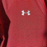 Under Armour  XS Long Sleeve Quarter Zip Shirt Photo 2