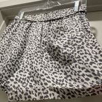Aerie American Eagle AE White & Grey Leopard Animal Print Paper Bag Shorts - M Photo 5