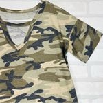 Cute Camo Tee‎ with Keyhole Front and Oversized Comfy Fit Size S/M Green Photo 3