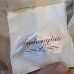 Women’s White Quilted Puffer Coat With Faux Fur Hood – New Without Tags Size M Photo 1