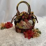 Vera Bradley CLEAN Artsy Floral Bucket Drawstring Buttercup Handbag Purse 11x10 Photo 1