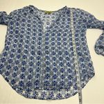 Roller Rabbit Roller Rabbit Blue White Floral Geometric Pattern 100% Cotton Top Small *FLAW Photo 9