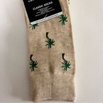 American Eagle  Classic Palm Print Socks Accessories Photo 5