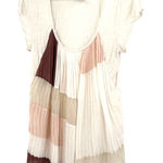 One September Size Small Shirt White Geometric Flowy‎ Pleated Short Sleeve Photo 0