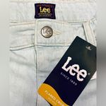 Lee NWT Flared Crop Mid Rise Jeans Lt Blue Size 12 Boho Chic Carpenter Photo 1