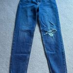Levi's Levi’s 80s Vintage Mom Jeans Photo 3