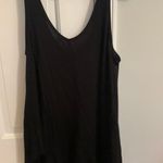 Basic Black Flowy Tank Size M Photo 1