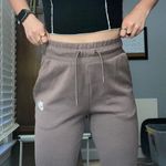 Nike Women’s Joggers Photo 0