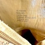 Vince Camuto Fawdry Tan Suede Combat Boots Women’s Moto Lug Sole Fall Biker Photo 3