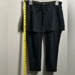 Athleta Size Small 2 in 1 Capri Leggings Skirt Black Athletic Womens Stretch Photo 5