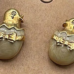 Vintage chicks hatching from Easter Eggs earrings by Avon. Gold Photo 0