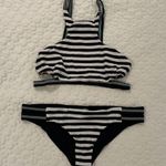 WAVE LIFE Reversible halter bikini top and bottom stripes and paisley prints White Photo 2