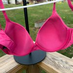 Victoria's Secret Body by Bright Pink Bra Photo 3