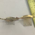 Set of two vintage hair combs Photo 3