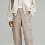 Lululemon Neutral Minimalist Light Utilitech Cargo Pocket High Photo 0