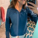 Under Armour Sweatshirt Photo 0