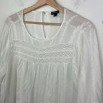 Torrid  White Eyelet & Lace Embroidered Hi-Lo Blouse size 1X Photo 3