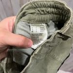 American Eagle  Green Cargo Stretch Straight Utilitarian Pants Womens 2 Photo 4