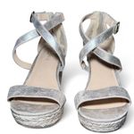 Candie's  Gold wedge platform sandals size 8.5 Photo 3