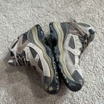 Columbia Lace Up Hiking Boots Women's Size 6 Sturdy Outdoors Shades of Brown Photo 5