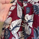 Skies Are Blue  | Maroon & White Hawaiian Print Skirt Lined Size Large w/ Pockets Photo 4