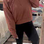 Fabletics  rust apricot color Half-Zip athletic Pullover size XLarge Photo 0