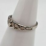 Sterling Silver Heart & Cutout Design Ring (5.5) Photo 1