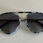Sojos Stylish Black and Gray Sunglasses Photo 0