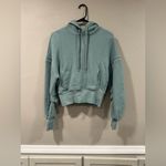 Gymshark Heavyweight Loop Back Pullover Photo 1