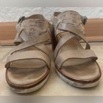 Johnston & Murphy  Kayla Multi Bleached Cork/Taupe Leather Heel Shoe; size 7.5 Photo 2