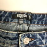 Missguided Plus Size Blue Dad Fit Jeans Light Wash NWOT Photo 3