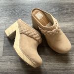 Dolce Vita women’s Casual Boho Wood Clogs Mules Size 10M Tan Photo 2