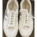 Gola Low Profile Tennis Silver Sneakers Size 9 Photo 3