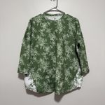 Tuckernuck  Tnuck Sport Amelie Green Floral Pullover Crewneck Size XS/S Photo 1