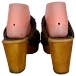 Dingo Woodstock DI 149 Brown Suede Turquoise Western Wooden Clogs Women's 8.5 Photo 4