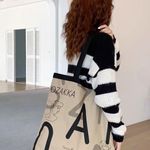 Boutique Korean Vintage Letters Graphic Canvas Tote Bag Photo 0