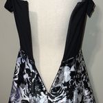 Blondie Nites by Stacy Sklar size 11 black & white formal dress zip back strappy Photo 6