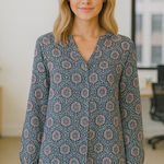 T Tahari NEW Tahari Blue and Red Geometric Floral Blouse Artsy Career Bohemian Peasant 3X Photo 0