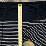 Lululemon Runday Crop Ankle Legging Athletic Stripe Pants 8 Photo 1