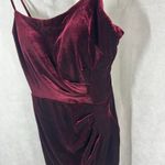 AQUA Ruched Velvet Mini Party Stretch Holiday Dress Size 8 Burgundy Photo 5