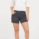 Spanx  Stretch Twill Shorts Washed Black Size Large Flat Front Inseam 5" Preppy Photo 7