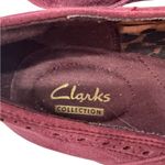 Clarks Sapphire Vase Mary Jane pumps Burgundy suede with patent cap toe size 10 Photo 4
