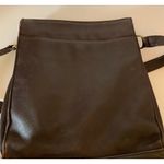 Valerie Stevens  leather crossbody bag in brown. Photo 4