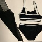 Teens’Black and White Bikini Set 3 pieces Sz 11 Photo 3