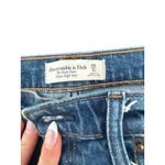 Abercrombie & Fitch Abercrombie Fitch The Kick Flare Ultra High Rise Jeans Medium Wash Size 28 Photo 3