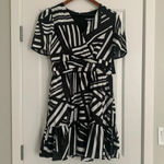 Karl Lagerfeld  Short‎ Sleeve Surplice Mini Dress - Size 10 - Black/White - NWT Photo 5