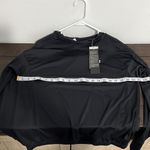 Under Armour  Black Long Sleeve Shirt with Hood Size Small Photo 7